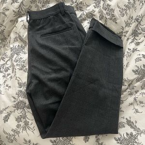 Straight leg grey plaid trouser from UNIQLO size XS